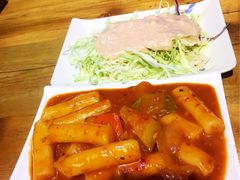炒年糕-杀猪天·韩国烤肉(铁路街第一分店)