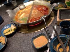 -湊湊火锅·茶憩(打浦桥日月光店)