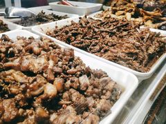 -鑫记婆婆兔·成都特产·兔头手撕兔(太古里店)