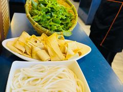 -鲜念蒸汽石锅鱼(红山6979店)