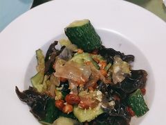 -桃子餐厅·天津菜(王顶堤总店)