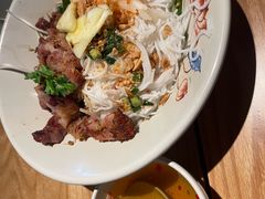 -大头虾越式风味餐厅(光明广场店)