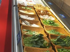 自助取餐区-蒙肥羊·酸汤潮牛·鲜牛肉火锅烤肉自助(岗顶店)