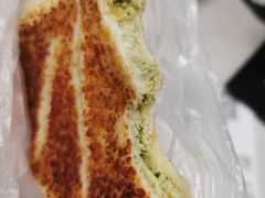 清香罗勒芝士面包-巴黎贝甜(五道口店)