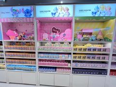 -名创优品(万达广场河东店)