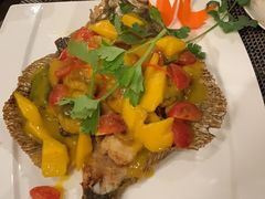 -暹罗酒肆泰餐厅酒吧