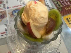 -广信牛奶甜品世家(台东店)
