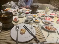 -雍和会海鲜姿造自助(湖东路店)