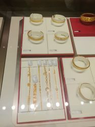 -周大福CHOW TAI FOOK(荟聚购物中心西红门店)