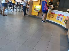 -麦当劳(杭州三花国际店)