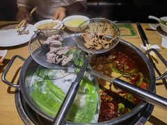 -品臻牛鲜牛肉火锅(泰山路店)