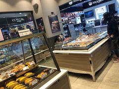 面包甜点陈列柜-PARIS BAGUETTE巴黎贝甜(周浦万达店)