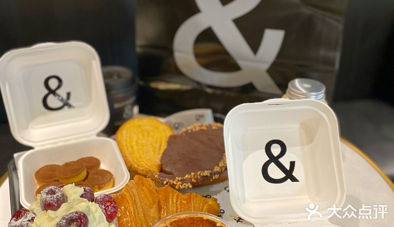 首尔江南网红面包店终于在上海开业啦🥐