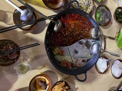-乐闹闹重庆火鍋(民治店)