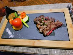 炭烤澳洲和牛西冷-YUE·6·西式融合餐厅(外滩六号店)