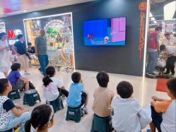 -百荣二期玩具城