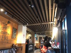 -星巴克(西藏路店)