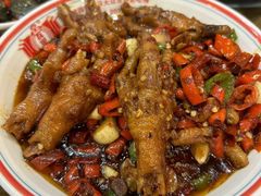 -堂瓦里·33年传统赣菜(第一街区店)