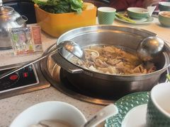 -润园四季椰子鸡火锅(海上世界店)