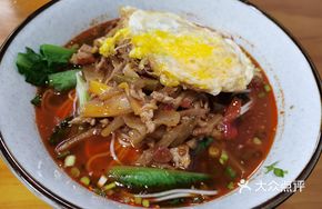 Spicy Sour Pork Noodles