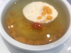 豆腐海胆汤-喜鼎海胆水饺(平安金融中心店)