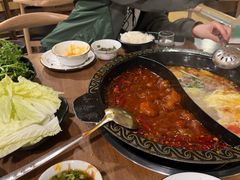 -小志家.鲜牦牛肉牛杂火锅野生菌汤锅