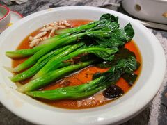 白灼菌菇菜心-新白鹿餐厅(松江开元地中海店)