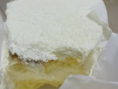 -皇冠幸福里动物奶油生日蛋糕(龙阳村地铁站店)