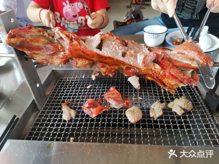 迎燕阁烤羊腿(二环南路店)图片