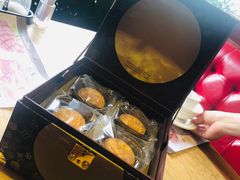 -深圳星河丽思卡尔顿酒店