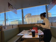 -海底捞火锅(王府井银泰in88店)