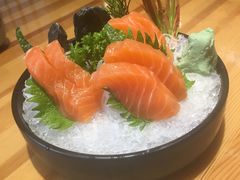 三文鱼刺身-浦·传统日式料理(3 5 1 1 店)