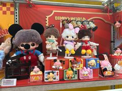 -泡泡玛特POPMART(蓝色港湾店)