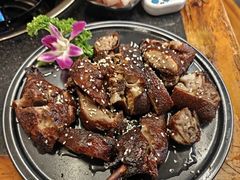 -小饕荟雅安贡椒鱼鲜馆(广福桥店)