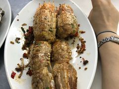 -量贩海鲜餐厅