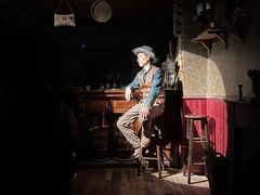 -秃鹫湾·推理大师沉浸式实景演绎推理剧场