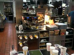 -麦当劳(军博店)