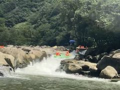 -雅鲁激流探险漂流