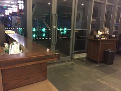 -星巴克(南宁民歌湖店)