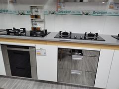 -苏宁易购(Suning Plus安阳中华路店)