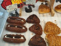 -光明牛奶棚(南泉店)