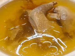 -肆季荟·SEASONS(江苏电视塔店)