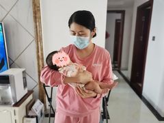 -苏州雏渐肥月嫂