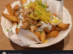 -MOMENTI手工意面(晶耀前滩店)