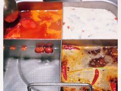 -海底捞火锅鲜切牛肉主题店(长寿路店)