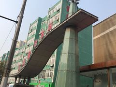 -青岛灯具市场