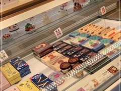-好利来(新宜白店)
