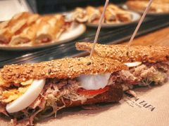 -Tapa Tapa