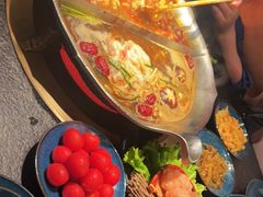 -湊湊火锅·茶憩(打浦桥日月光店)