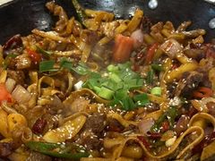 -富正毅三下锅(体育馆店)